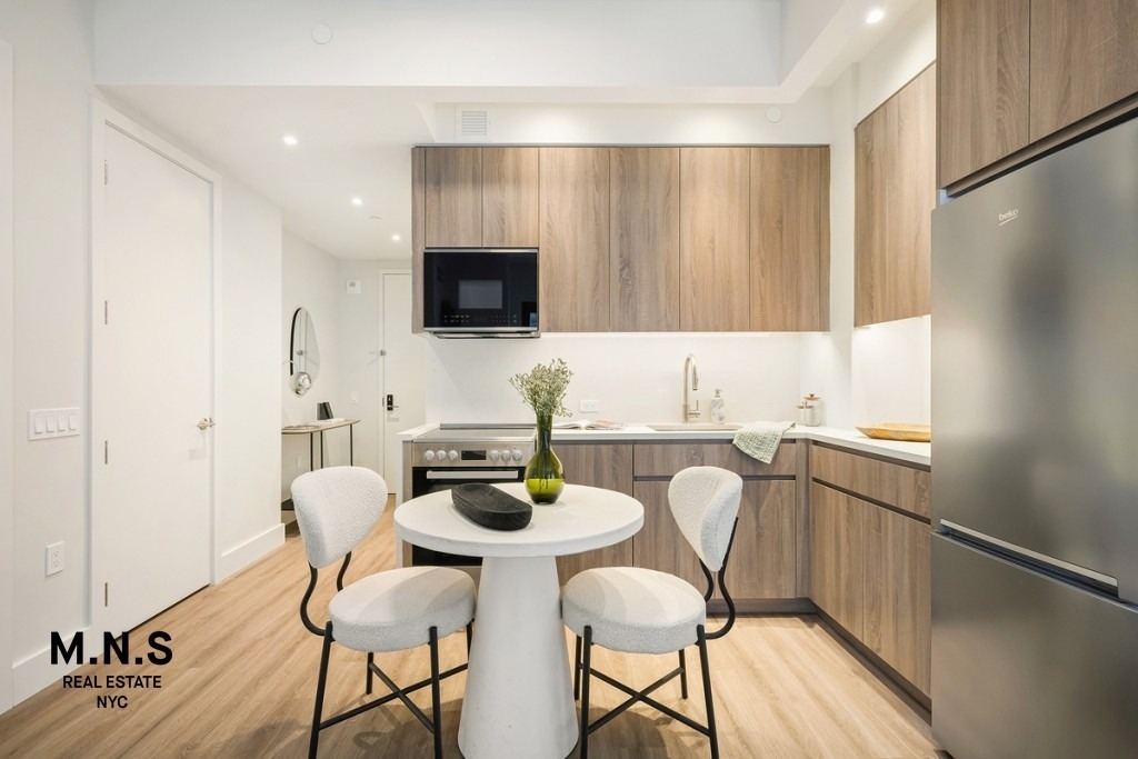 19 Rockwell Place - Photo 3