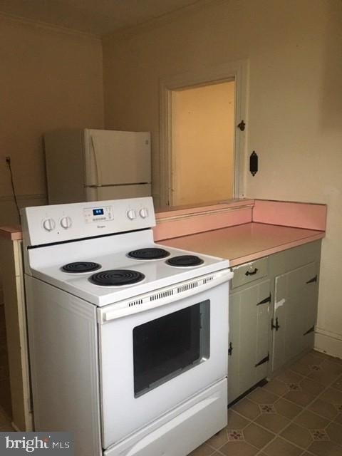 983 E Philadelphia Street - Photo 1