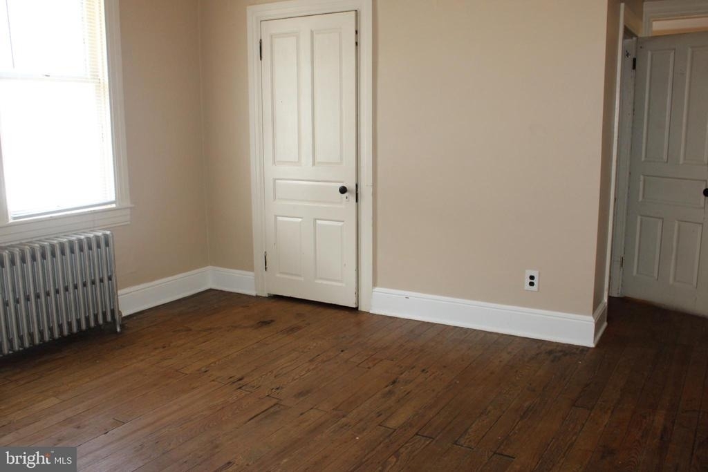 983 E Philadelphia Street - Photo 6