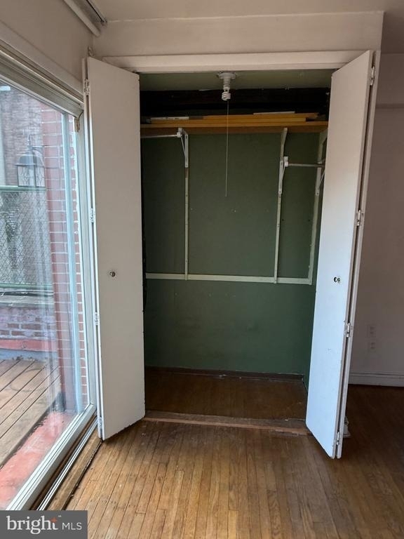 1720 Spruce Street - Photo 1