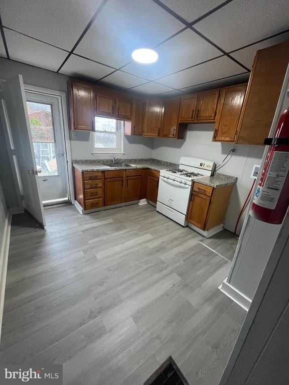 814 Upland Street - Photo 17