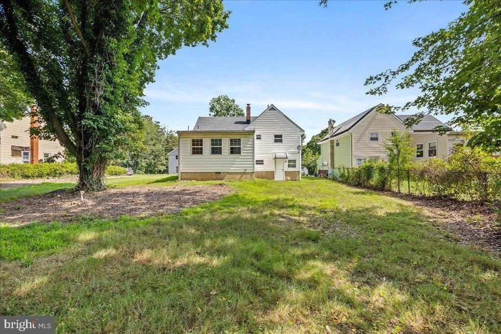 404 Franklin Road - Photo 2