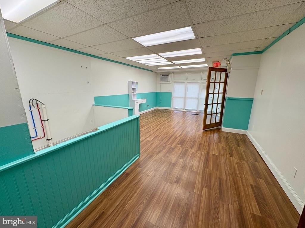 3002 N Centre Street - Photo 4