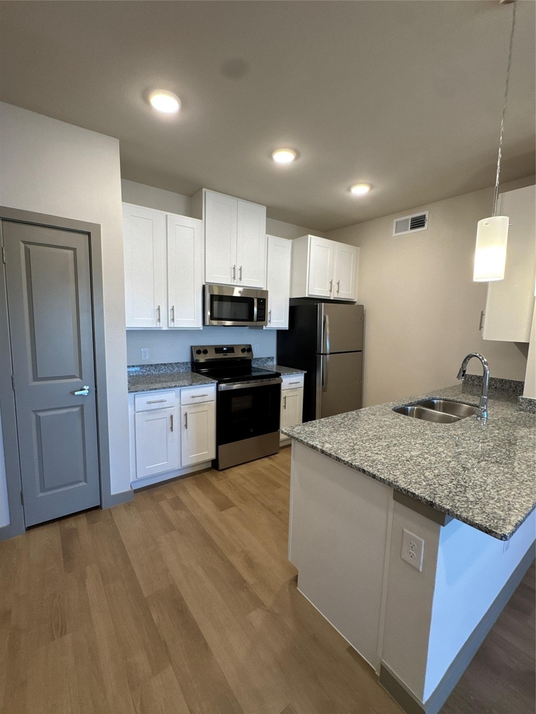 691 Union Chapel Rd - Photo 3
