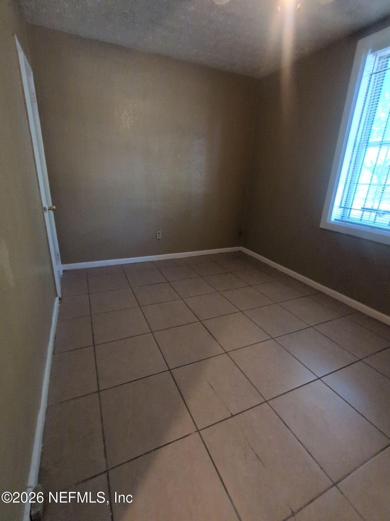 1782 E 24th Street - Photo 4