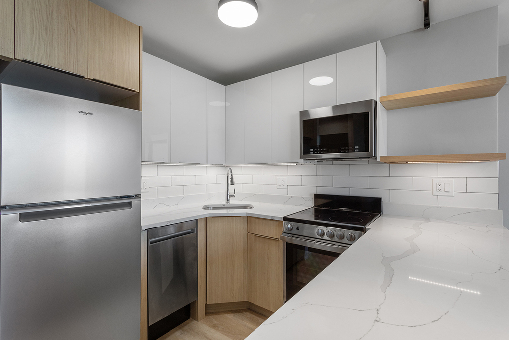 6166 N Sheridan Road - Photo 4