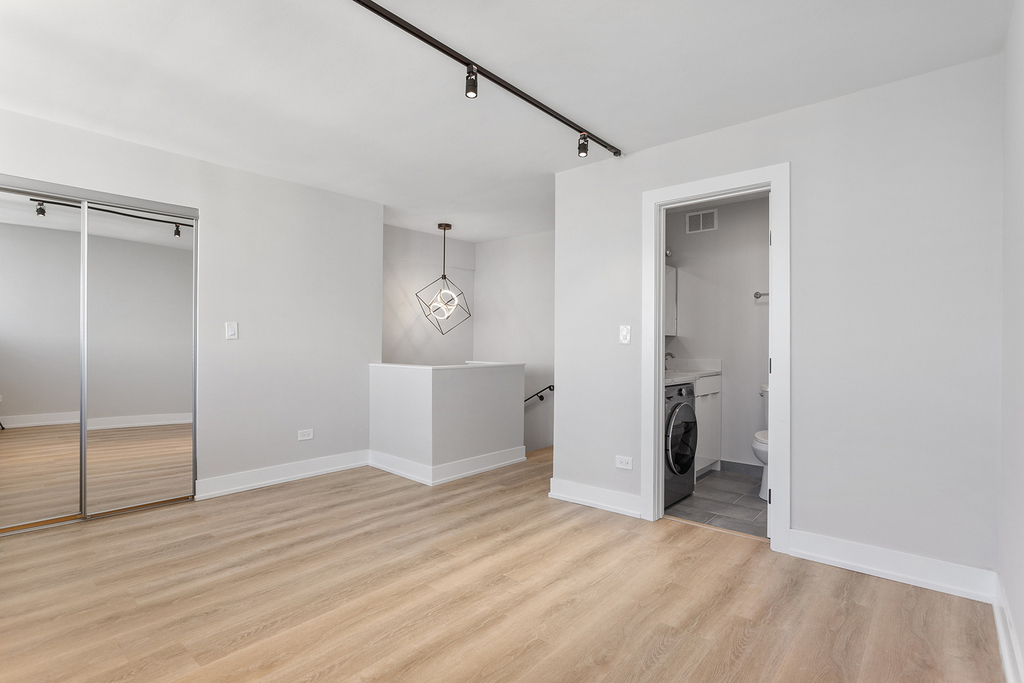6166 N Sheridan Road - Photo 6