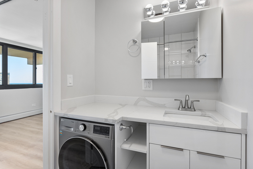 6166 N Sheridan Road - Photo 9
