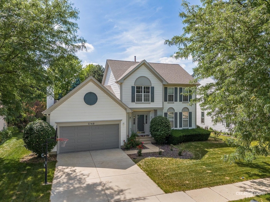 1348 Amaranth Drive - Photo 4