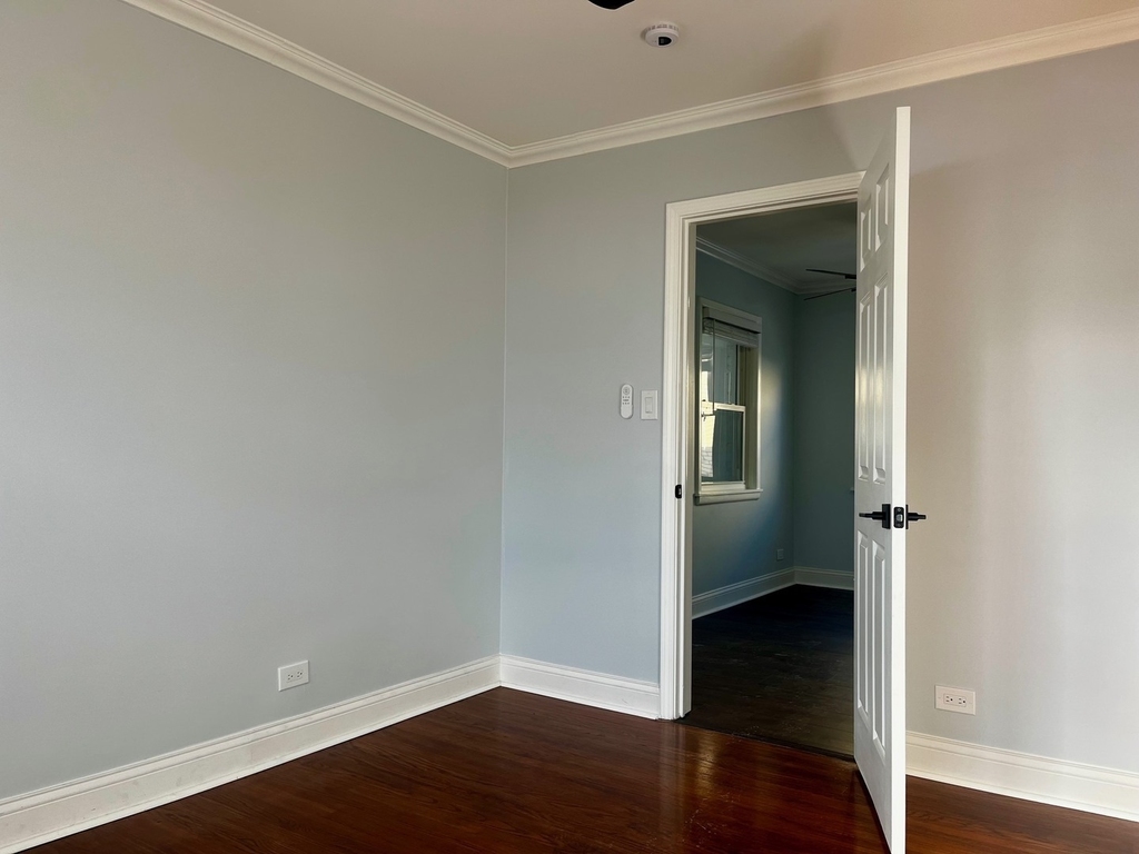 6522 N Spaulding Avenue - Photo 12