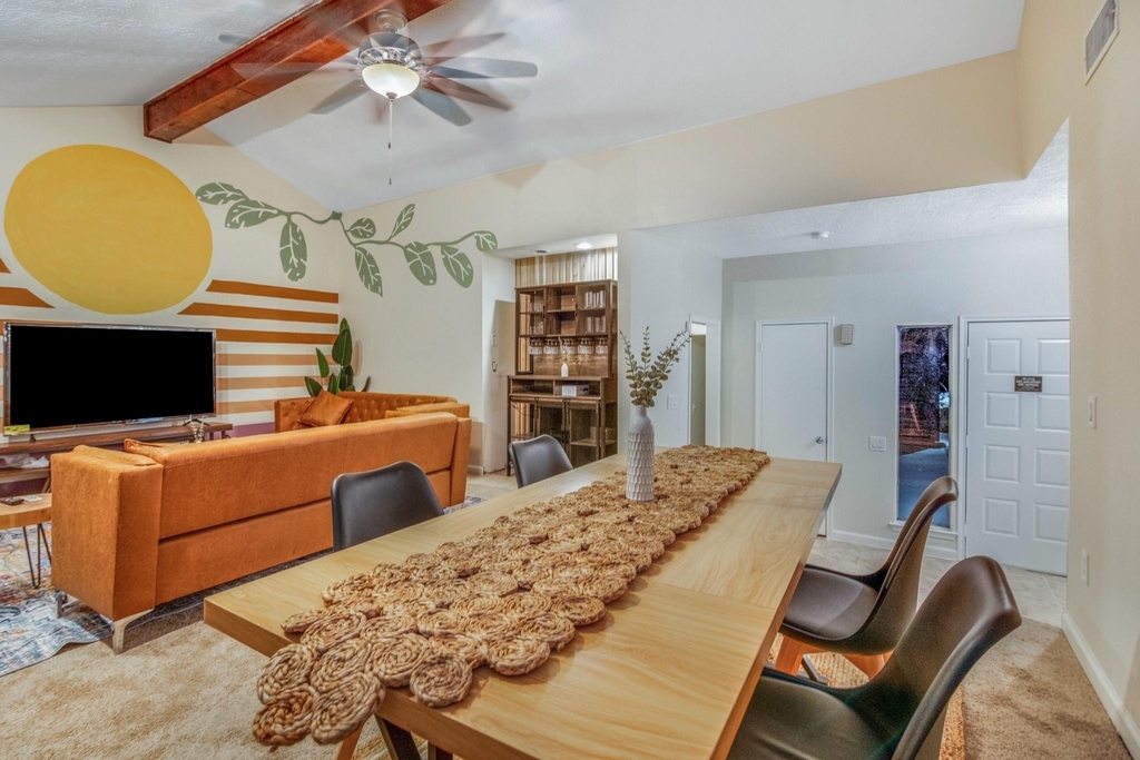 2539 Jester Lane - Photo 2