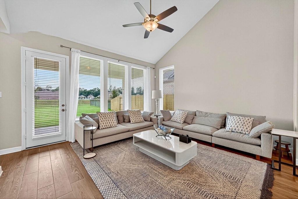 24607 Carleton Lake Lane - Photo 16