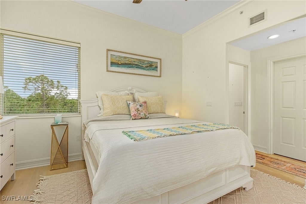 2728 Tiburon Boulevard E - Photo 7