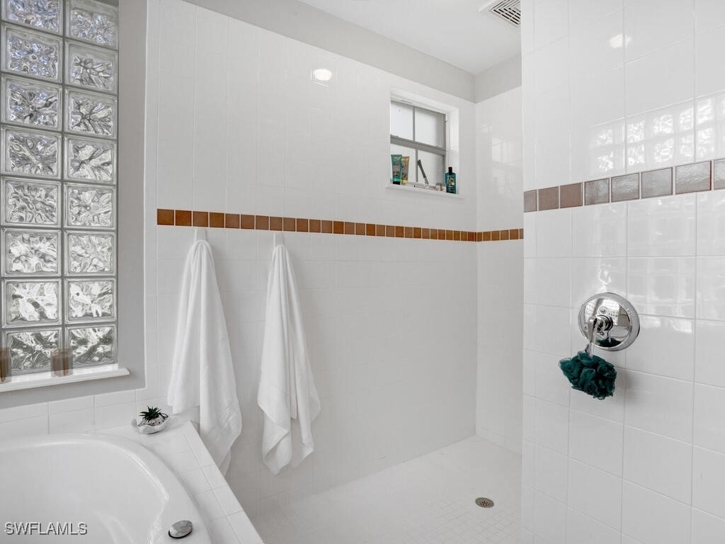2847 Tiburon Boulevard E - Photo 27