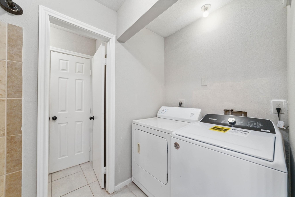 7821 Fuqua Street - Photo 18