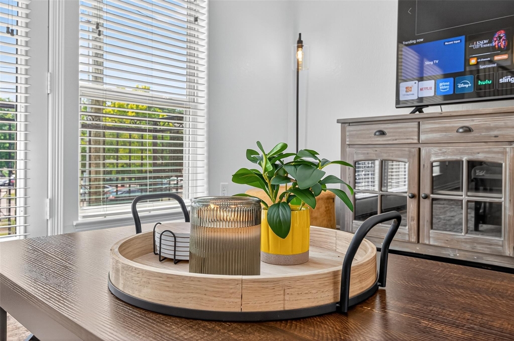 1505 Wentworth Street - Photo 16