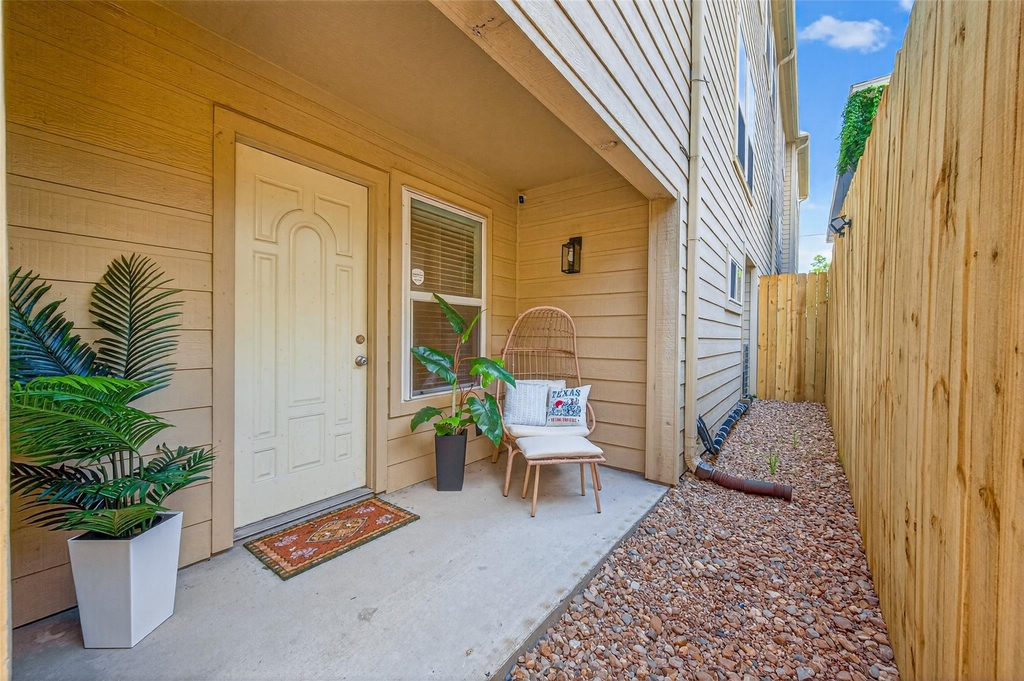 1505 Wentworth Street - Photo 22
