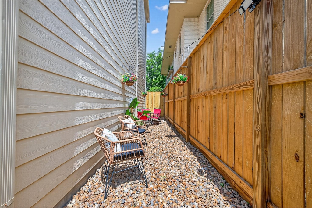 1505 Wentworth Street - Photo 48