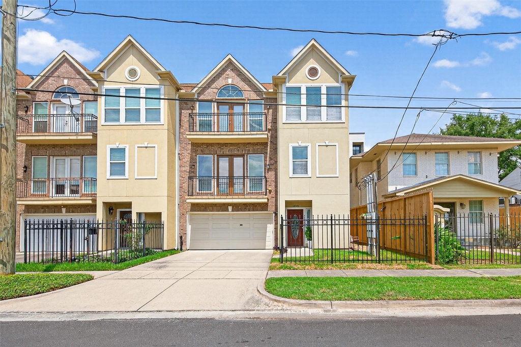 1505 Wentworth Street - Photo 49