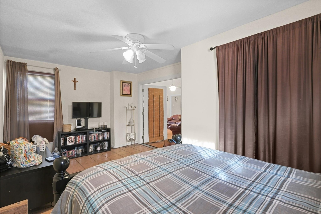 4123 Yupon Ridge Drive - Photo 16