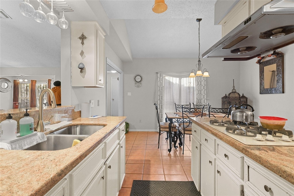 4123 Yupon Ridge Drive - Photo 13