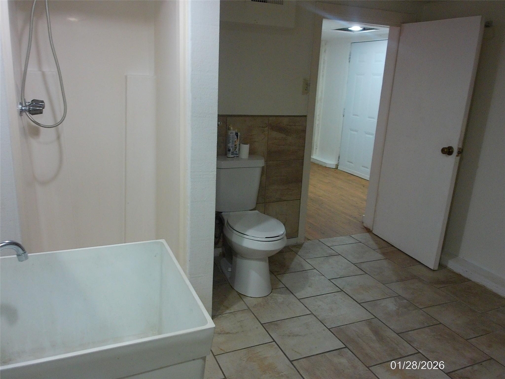 4619 Avenue Avenue S - Photo 17