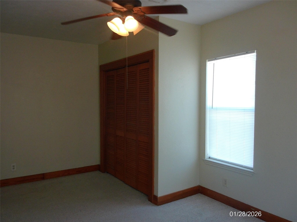 4619 Avenue Avenue S - Photo 7