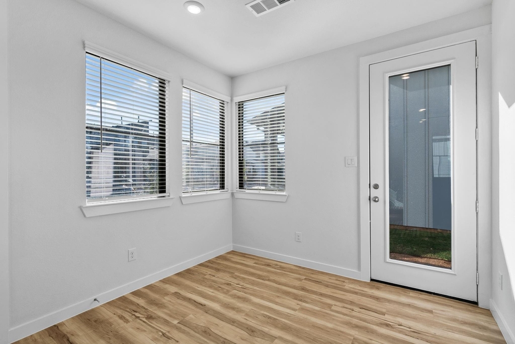 3235 Loam Lane - Photo 8