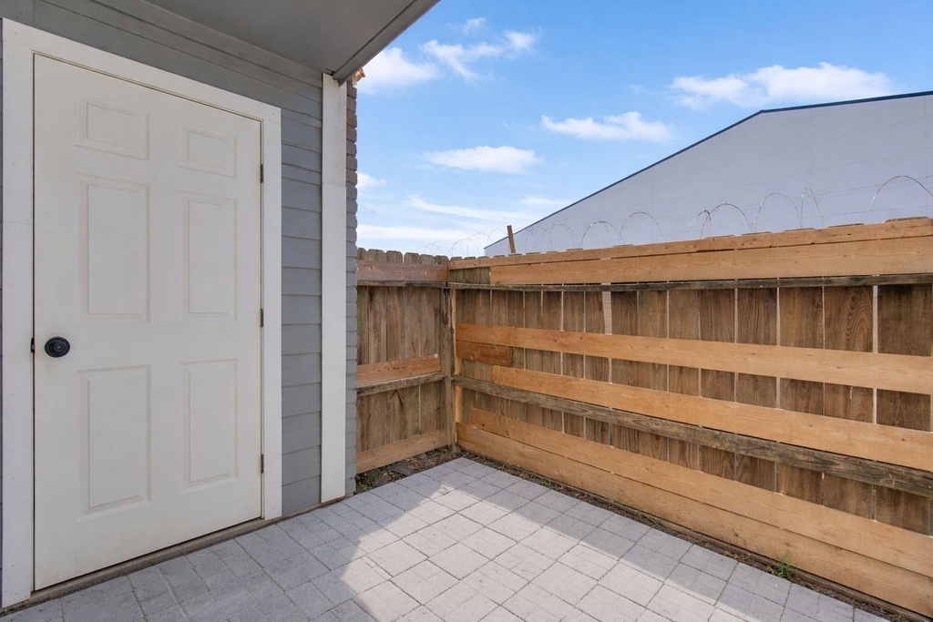 12500 Sandpiper Drive - Photo 17