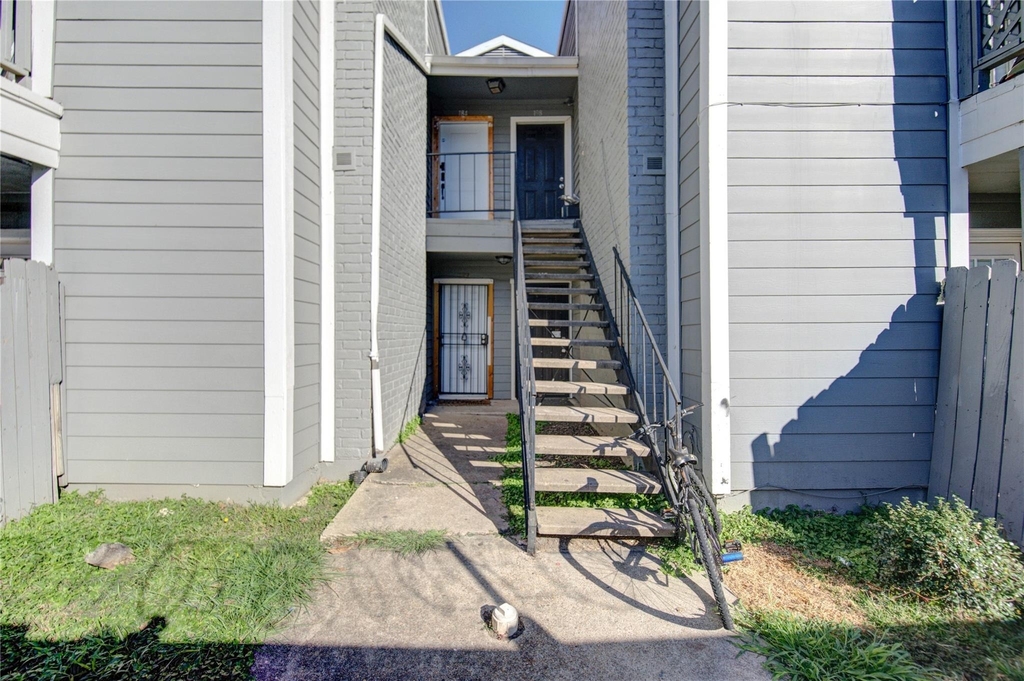 12500 Sandpiper Drive - Photo 1