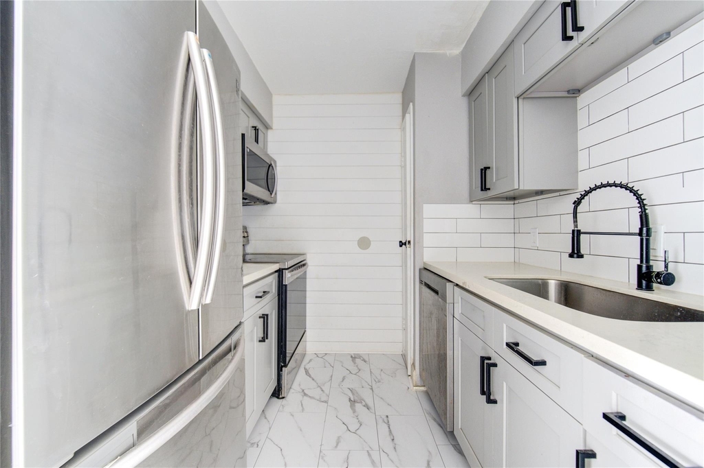12500 Sandpiper Drive - Photo 6