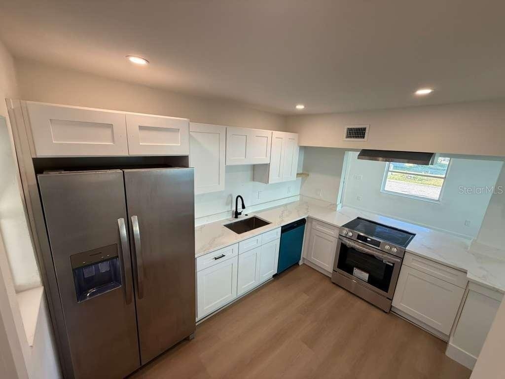 18015 2nd Street E - Photo 4