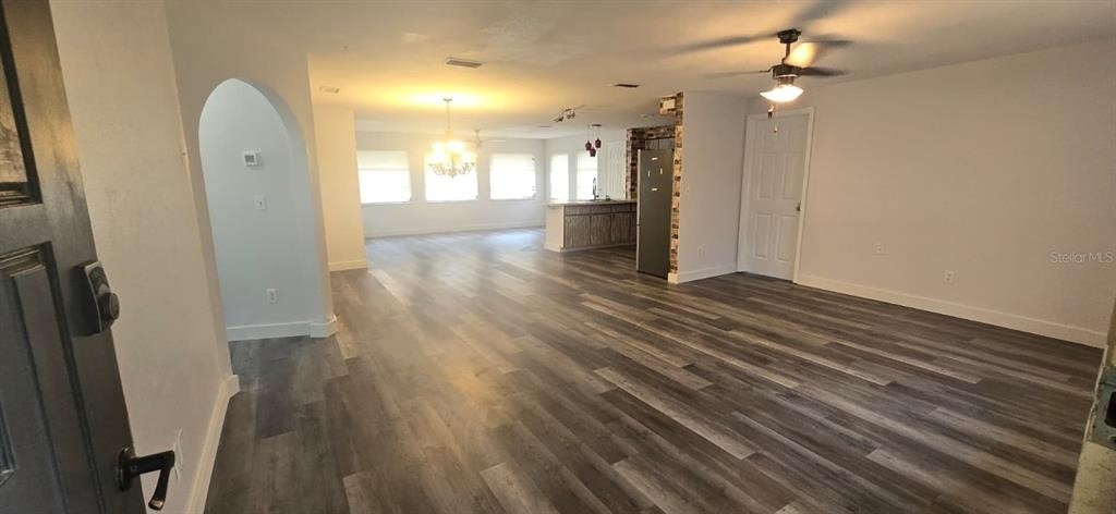 1174 Victoria Avenue - Photo 4