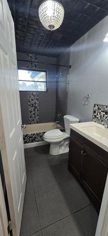 1174 Victoria Avenue - Photo 5