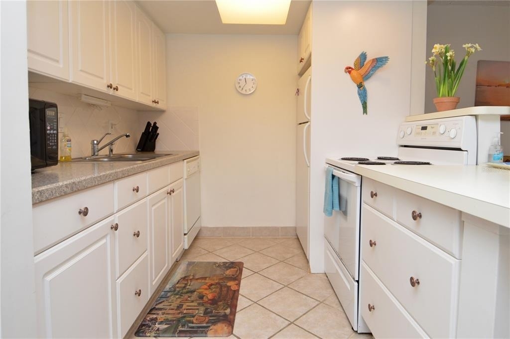 12760 Indian Rocks Road - Photo 7