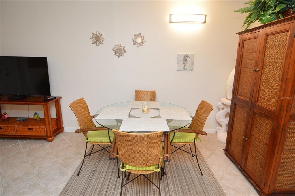 12760 Indian Rocks Road - Photo 10