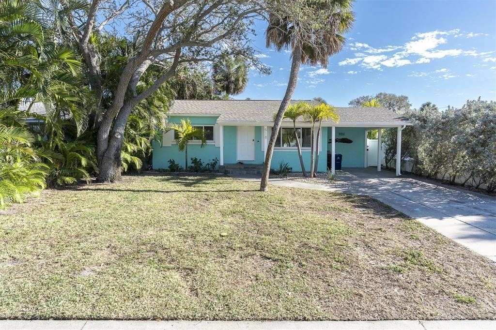 518 77th Avenue - Photo 0