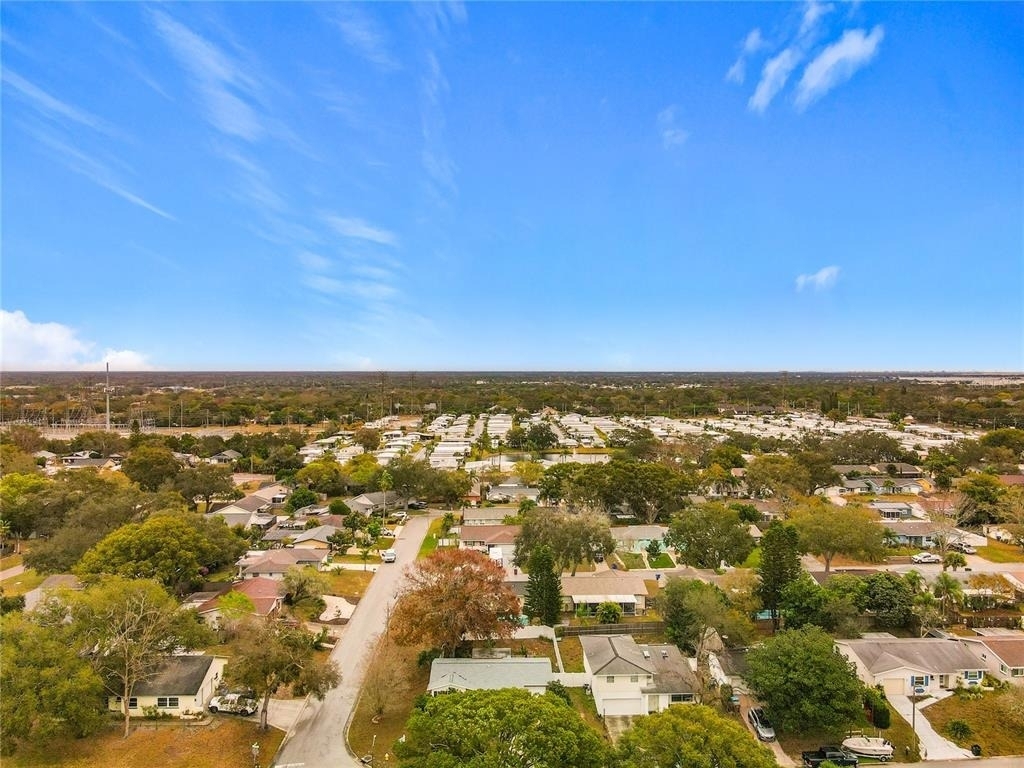 762 Barbara Street - Photo 3