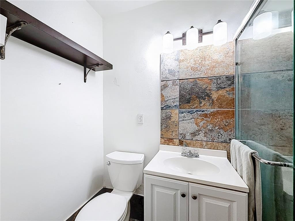 762 Barbara Street - Photo 26
