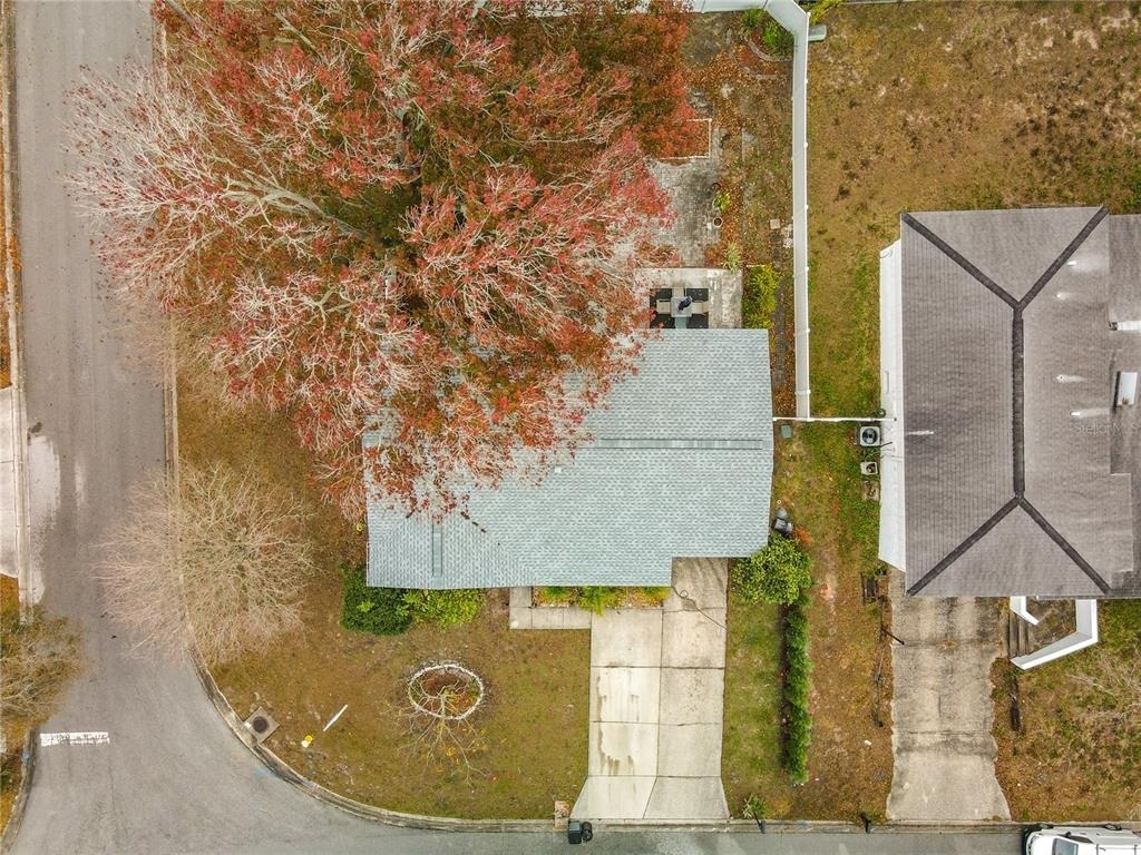 762 Barbara Street - Photo 34