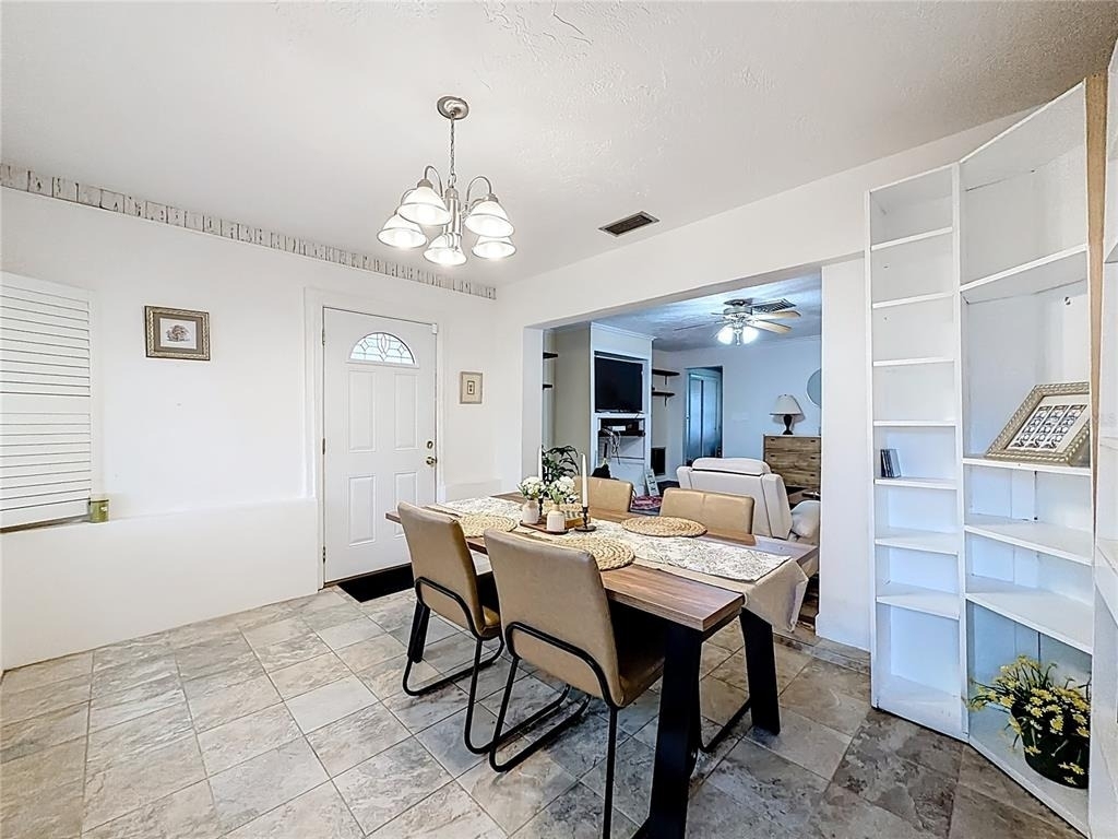 762 Barbara Street - Photo 19
