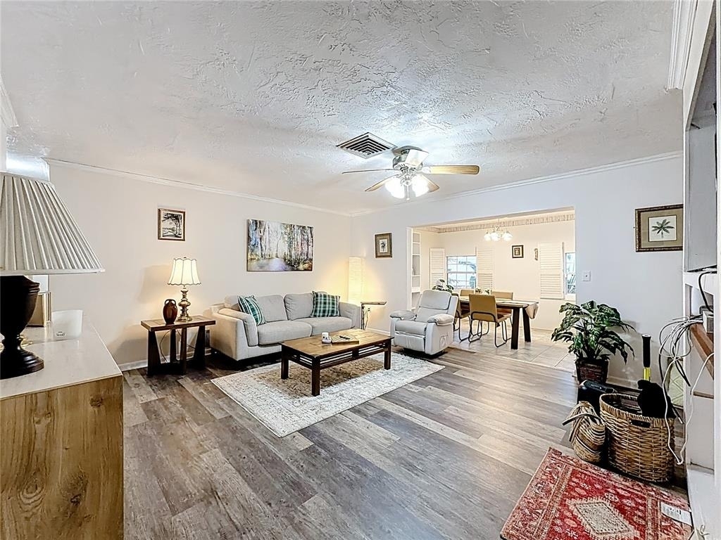 762 Barbara Street - Photo 15