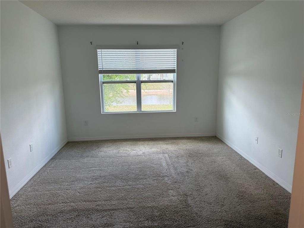 521 Nicken Grove - Photo 8