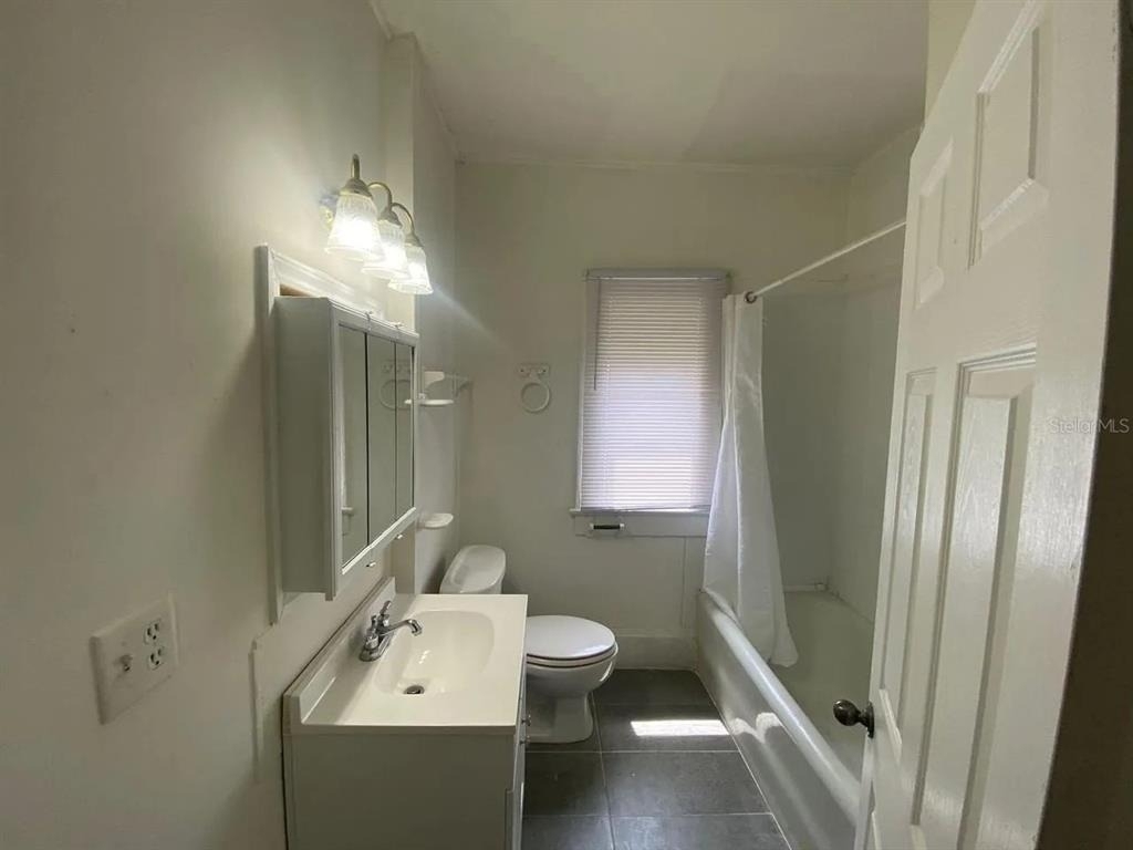 4427 Raleight Street - Photo 12
