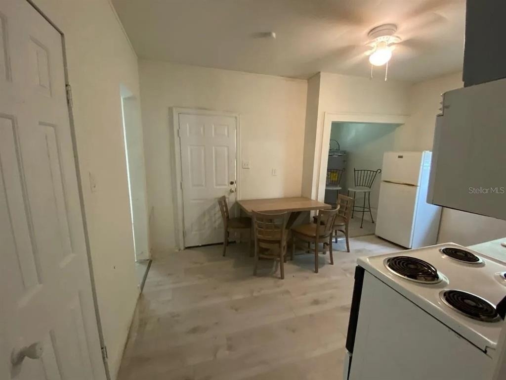 4427 Raleight Street - Photo 8