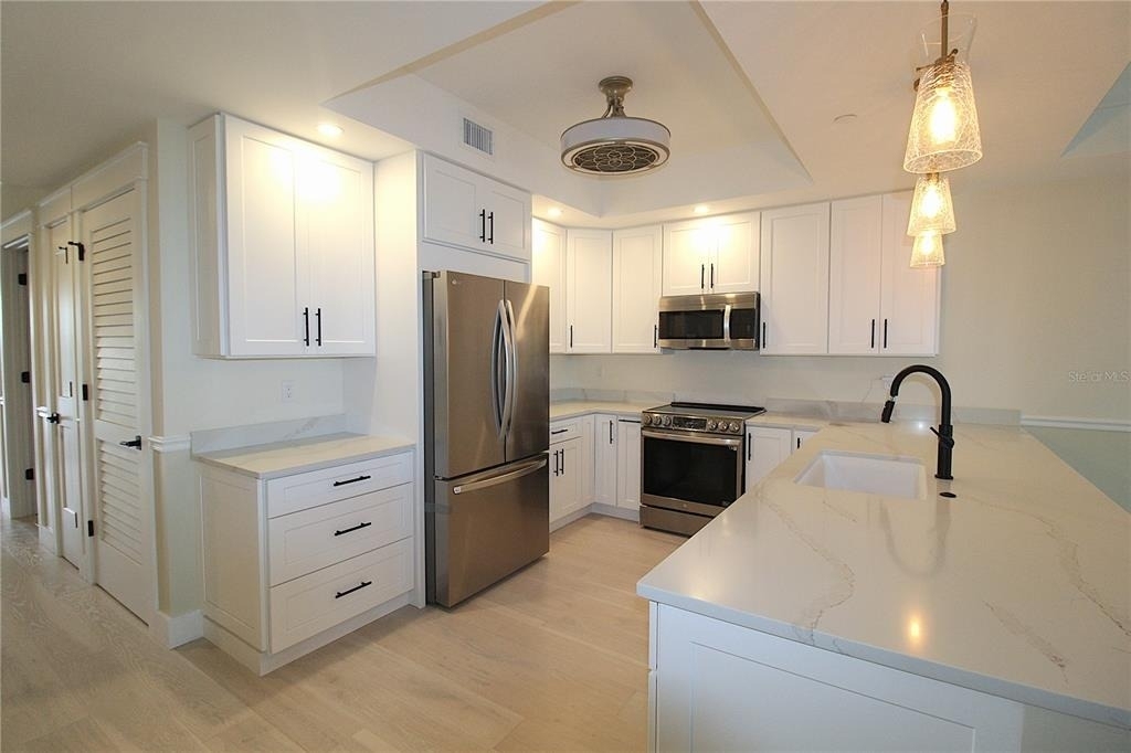 280 Hidden Bay Drive - Photo 4