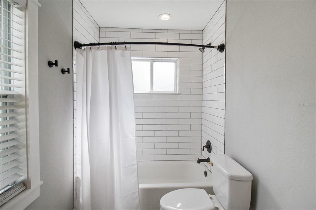 2321 18th Avenue W - Photo 27