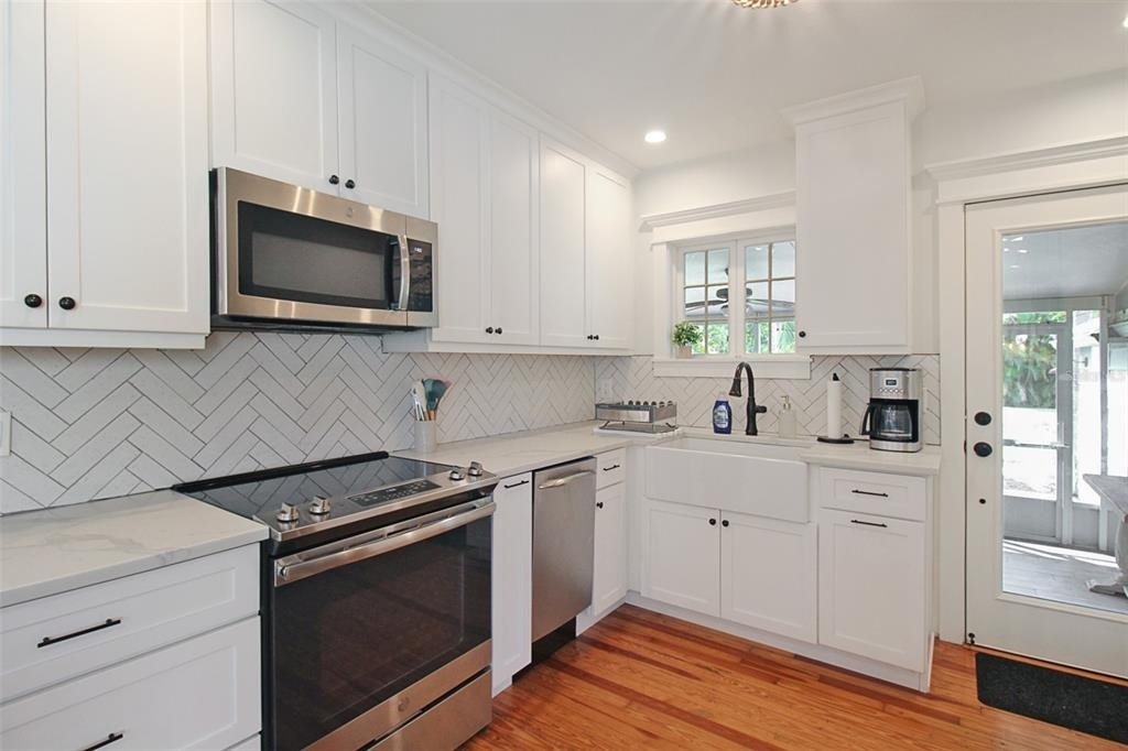 2321 18th Avenue W - Photo 15
