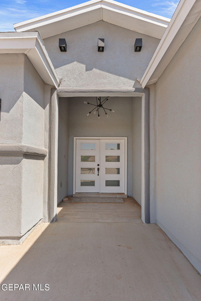 9853 La Morenita Circle - Photo 2