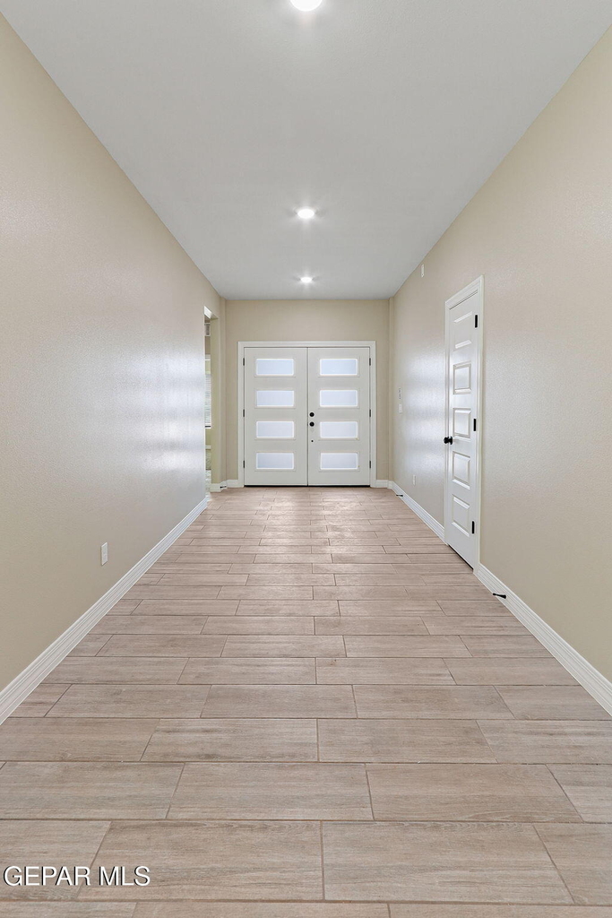 9853 La Morenita Circle - Photo 3